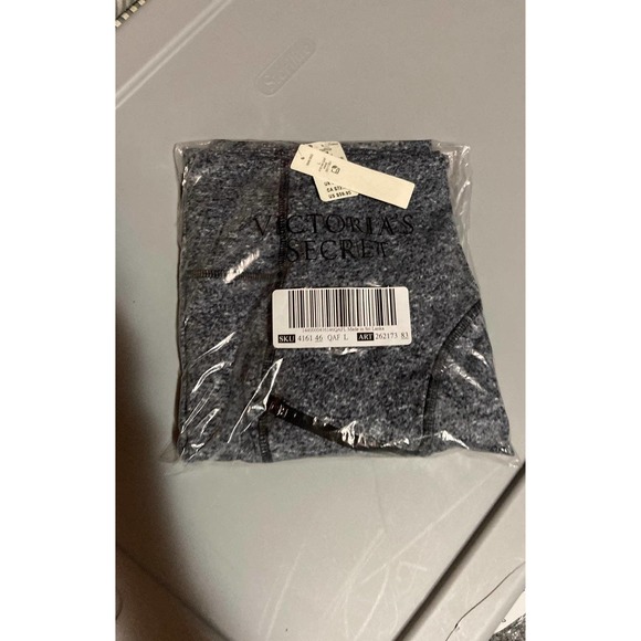 NIP VS PINK ULTIMATE RUNNING Tights Grey w/Zipper - Picture 6 of 6